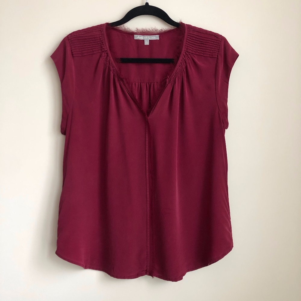 Daniel Rainn Pleated detail Blouse